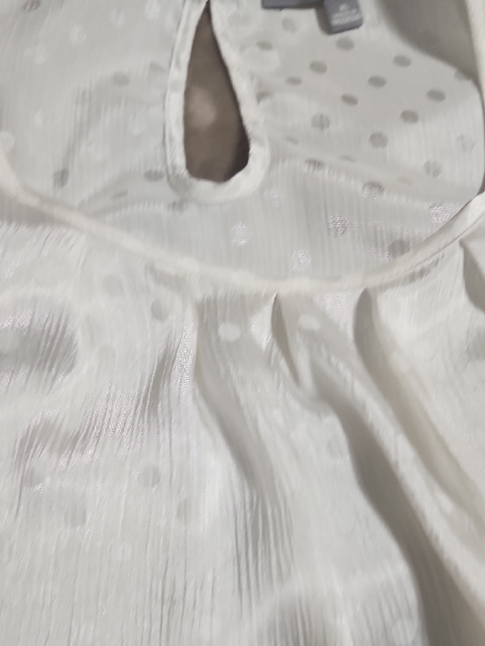 🐦NY Collection White Semi-Sheer Dot-Texture Blouse with Beaded Cuffs - Picture 3 of 9